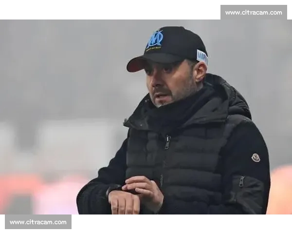 马赛宣布主帅德泽尔比下课 法甲积分榜变动引发激烈关注 - 副本 - 副本 - 副本 马赛宣布主帅德泽尔比下课 法甲积分榜变动引发激烈关注 - 副本 - 副本 - 副本